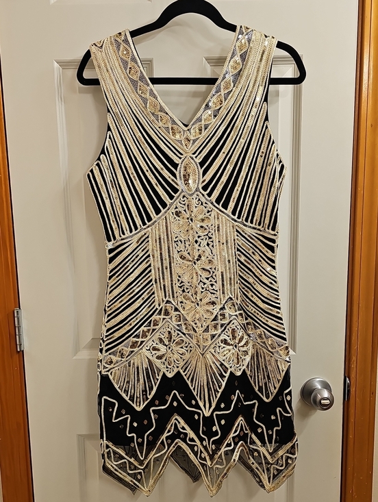 Dresses & Skirts - Black and Gold Beaded V-Neck Flapper Dress